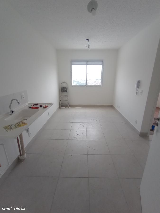 Apartamento para alugar com 2 quartos, 36m² - Foto 2
