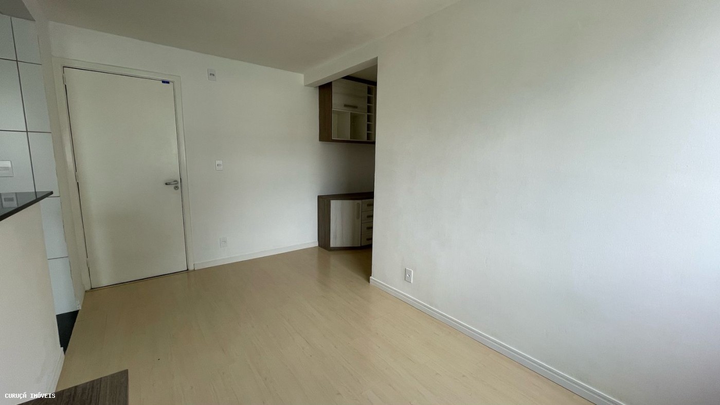 Apartamento à venda com 2 quartos, 47m² - Foto 3