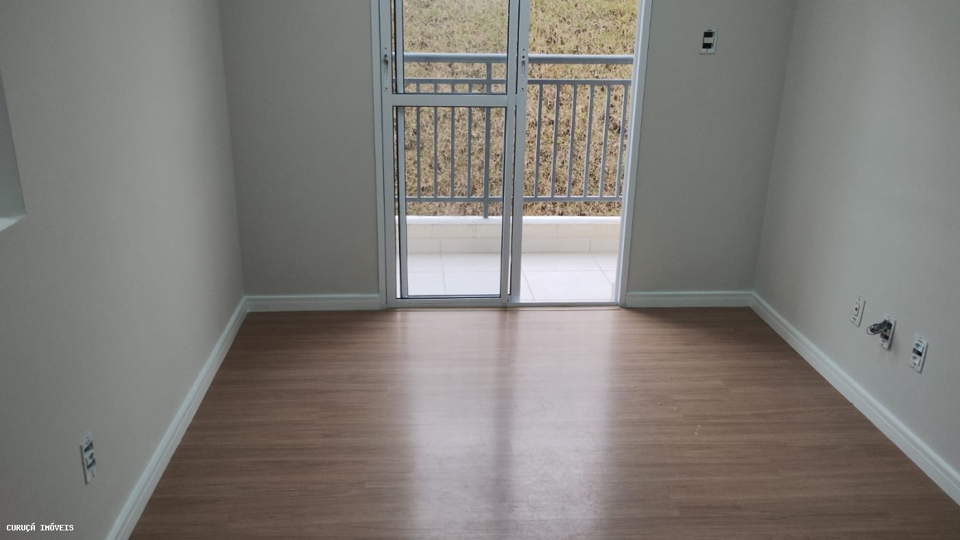 Apartamento à venda com 2 quartos, 45m² - Foto 2