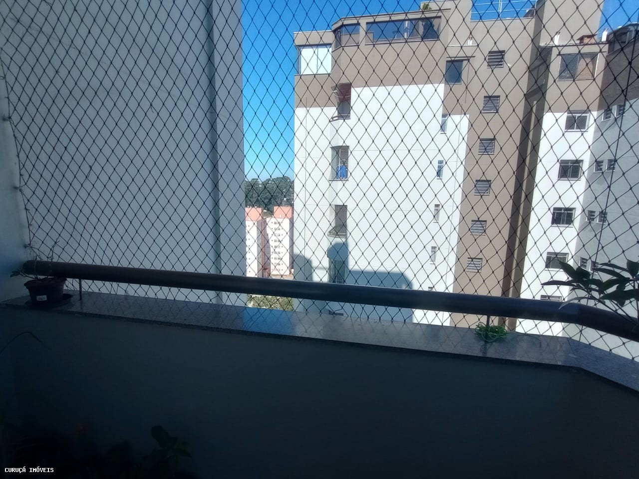 Apartamento à venda com 3 quartos, 94m² - Foto 4