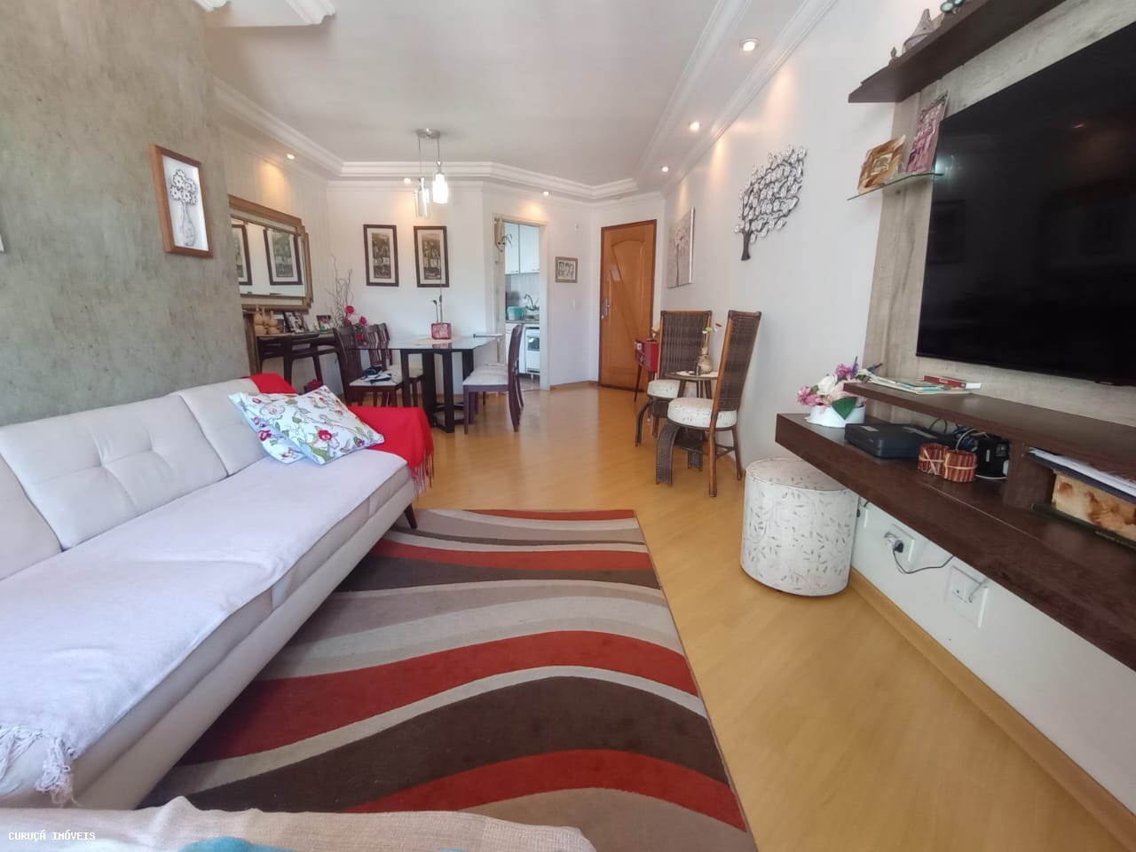 Apartamento à venda com 3 quartos, 94m² - Foto 3