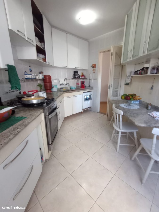 Apartamento à venda com 3 quartos, 94m² - Foto 10