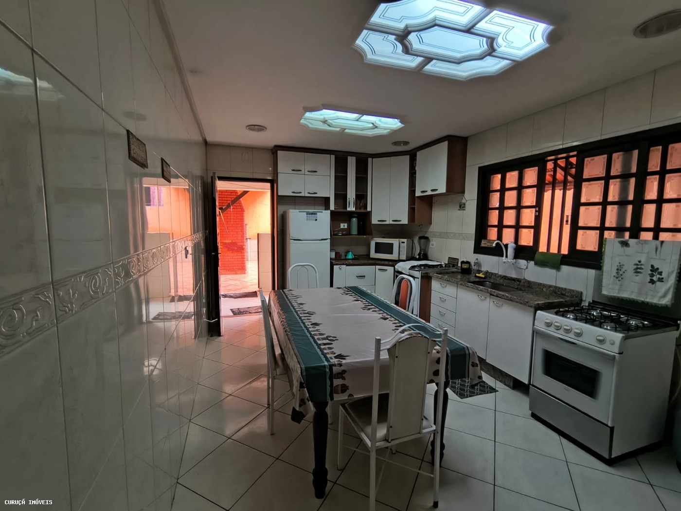 Sobrado, 3 quartos, 268 m² - Foto 7