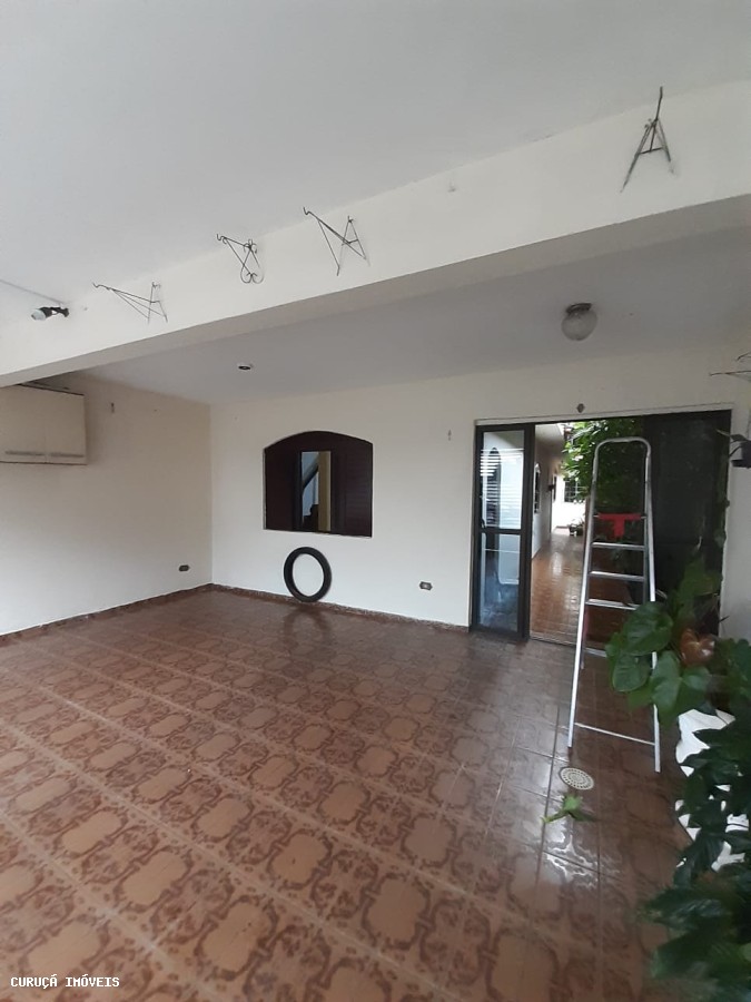 Sobrado, 3 quartos, 222 m² - Foto 2